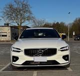 Volvo V60 R-Design T4 Automatik/Standh./Pano/HK/Tüv27 - Volvo V60: D2