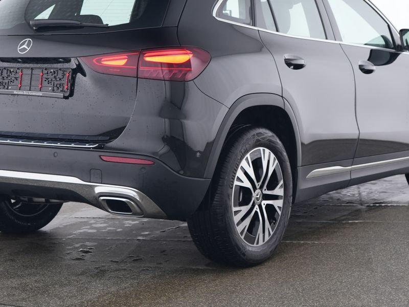 Fahrzeugabbildung Mercedes-Benz GLA 180 PROGRESSIVE*KAMERA*APPLE-CARPLAY*LED