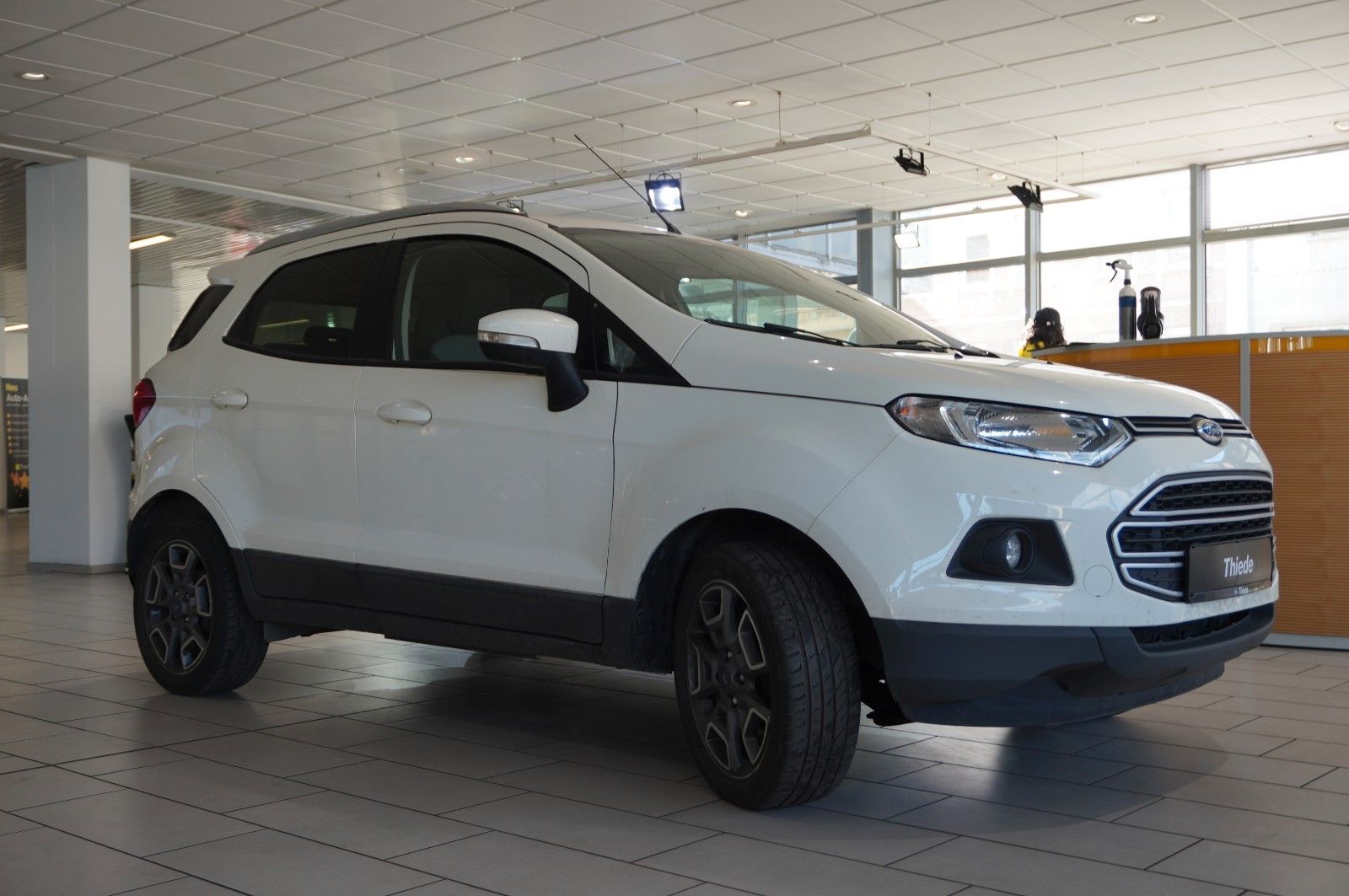 Fahrzeugabbildung Ford EcoSport 1.5 TDCI TREND LED/KLIMA/SH/PDC/BI-COLO