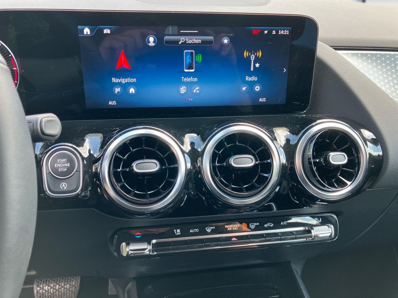 Fahrzeugabbildung Mercedes-Benz B 200 d PROGRESSIVE+AHK+LHZG+VERKZ.ASSIS+EL.HECK