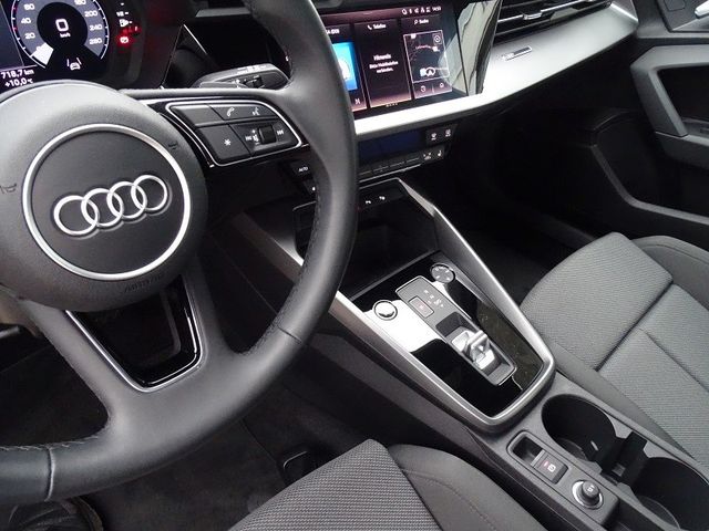 A3 Sportback 30 TFSI S-tronic advanced