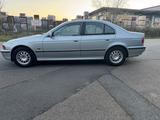 BMW 528i Automatik*KLIMA*TÜV05/27*GARAGEN FAHRZEUG* - gebrauchte BMW 5er Reihe aus dem Jahr 1998