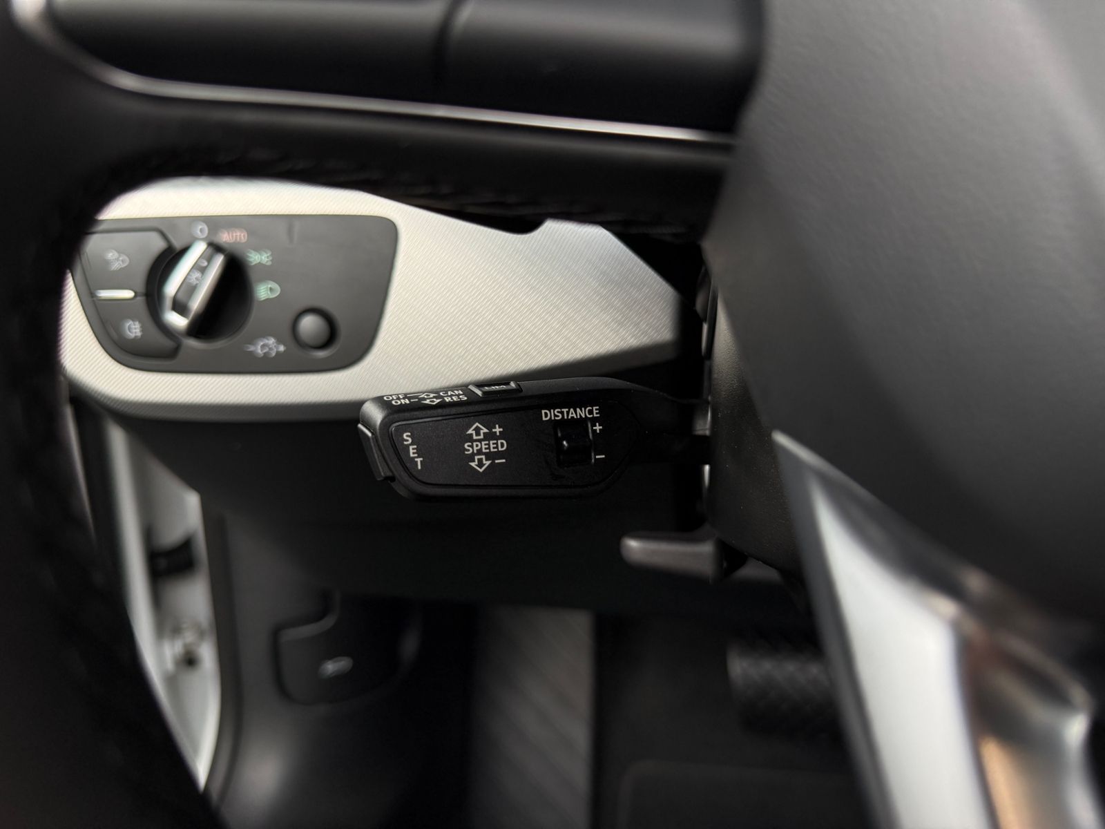 Fahrzeugabbildung Audi A5 Cabrio advanced 40 TFSI S tronic MATRIX KAM