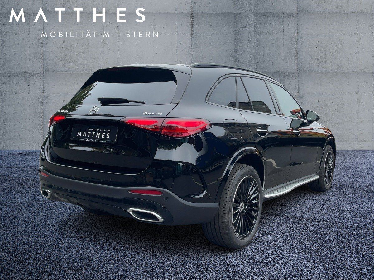 Fahrzeugabbildung Mercedes-Benz GLC 300 de 4M AMG/Night/Pano/360°/AHK