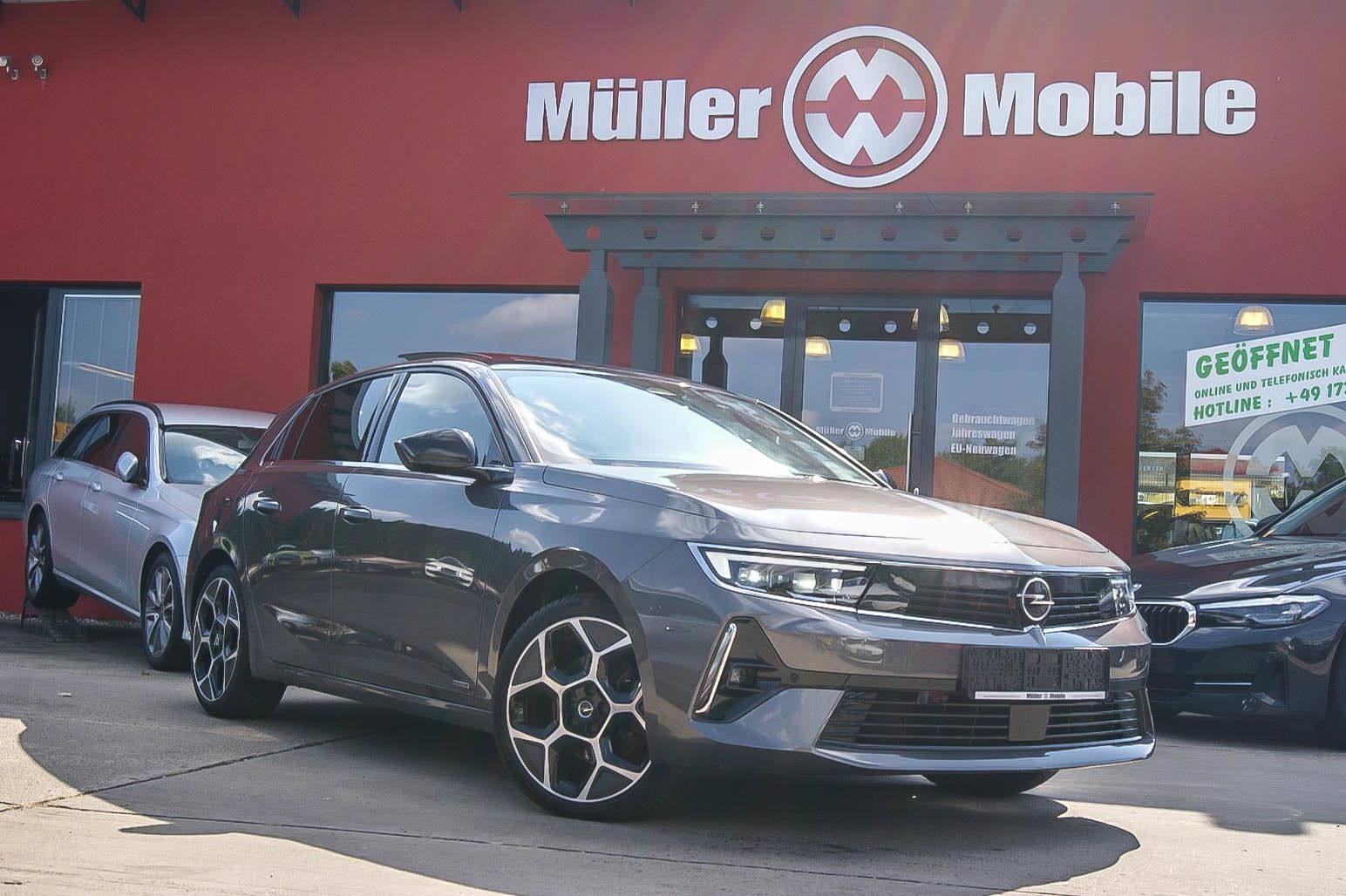 Fahrzeugabbildung Opel Astra L 1.5 Diesel ULTIMATE Aut HEADUP ANHZV LED