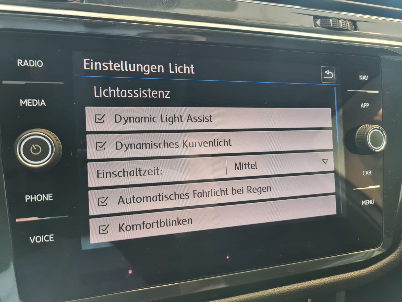 Fahrzeugabbildung Volkswagen Tiguan Allspace Comfortline 4Motion / LED /NAVI/
