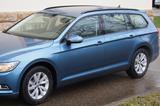 Volkswagen Passat 2.0 TDI SCR Trendline - VW Passat Gebrauchtwagen in Karlsruhe