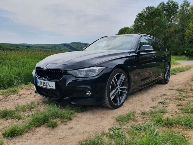 BMW 330i Touring M Sport Shadow Automatik
