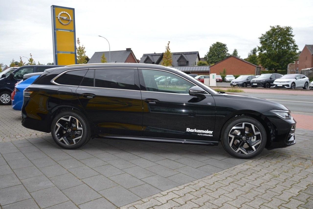 Volkswagen Passat Variant 2.0 TDI 142 kW 4Motion R-Line foto 2