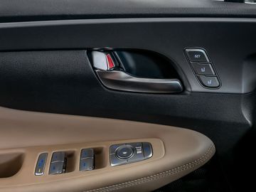Hyundai Santa Fe 1.6 Signature Plug-In Hybrid 4WD Pano
