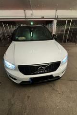 Volvo XC40 T4 AWD R Design Geartronic R Design - Volvo XC40: R Design