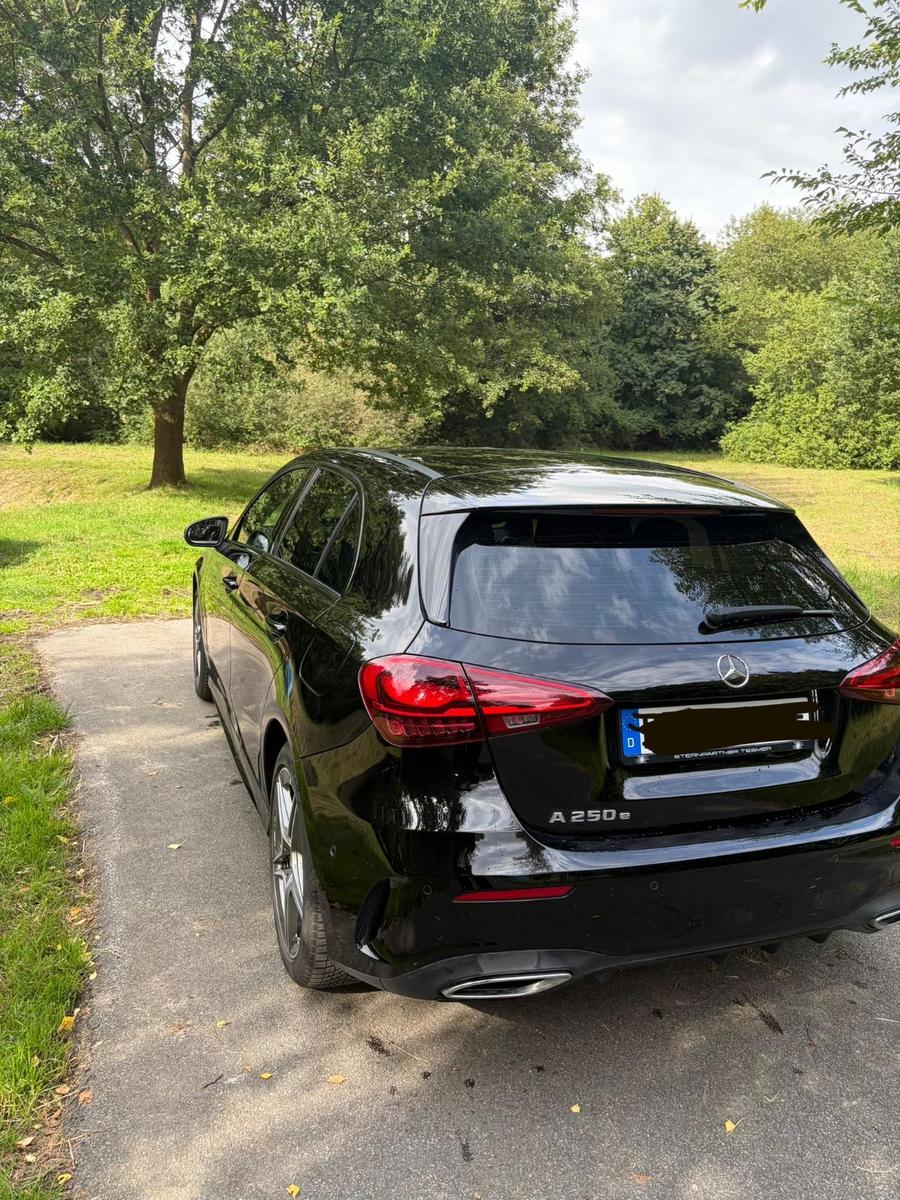 Mercedes-Benz A 250 e Plug-in-Hybrid DCT Progressive