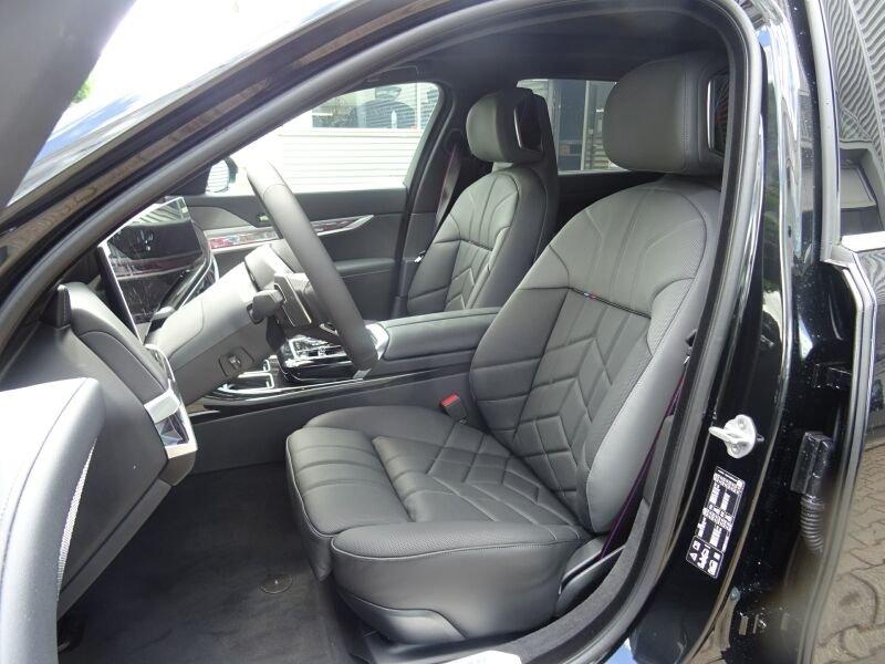 BMW 740d xDrive Limousine M Sport TAGESZULASSUNG