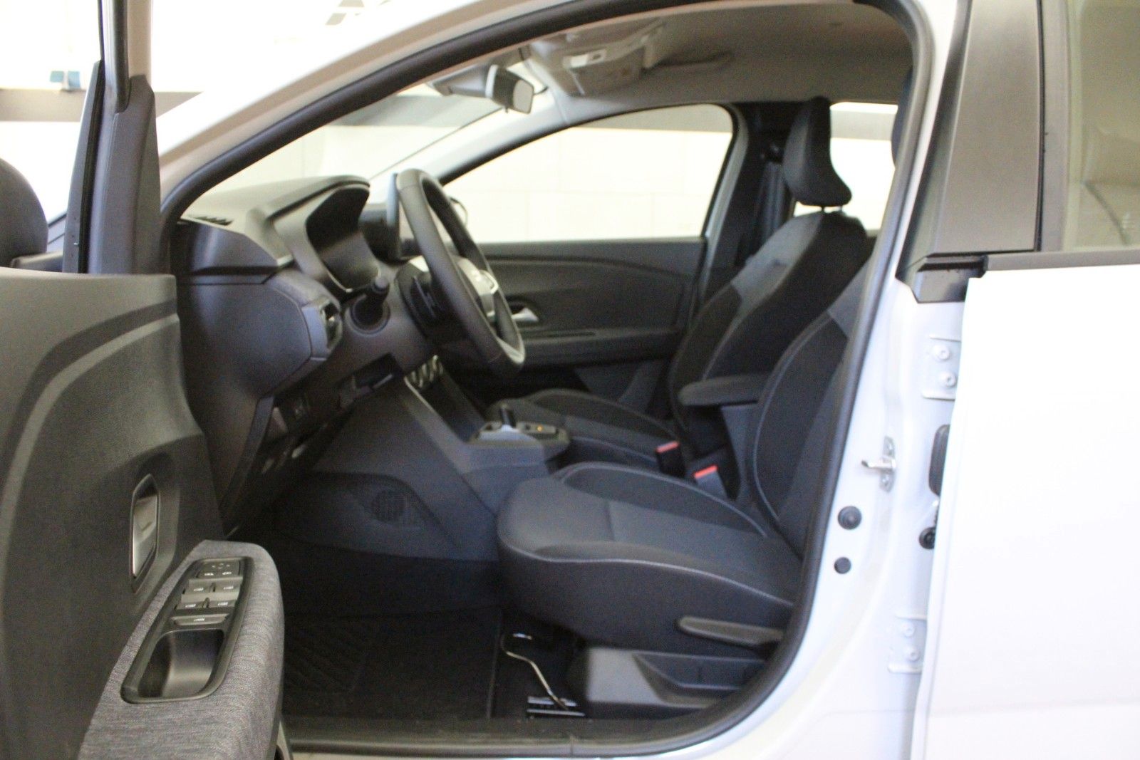 Fahrzeugabbildung Dacia Sandero Expression ECO-G 120 *Sitzhz*LPG