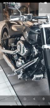 Harley-Davidson Breakout - gebrauchte Motorräder in Aachen