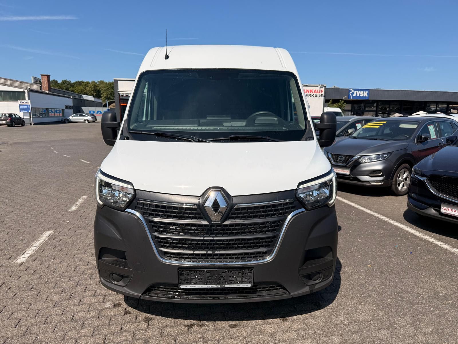 Fahrzeugabbildung Renault Master III Kasten L1H2 HKa 3,5t / MWST