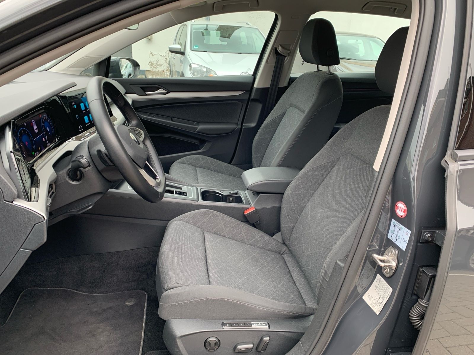 Volkswagen Golf - Bild 15