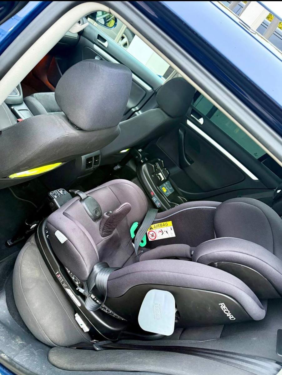Volkswagen Golf 2011 — photo 10