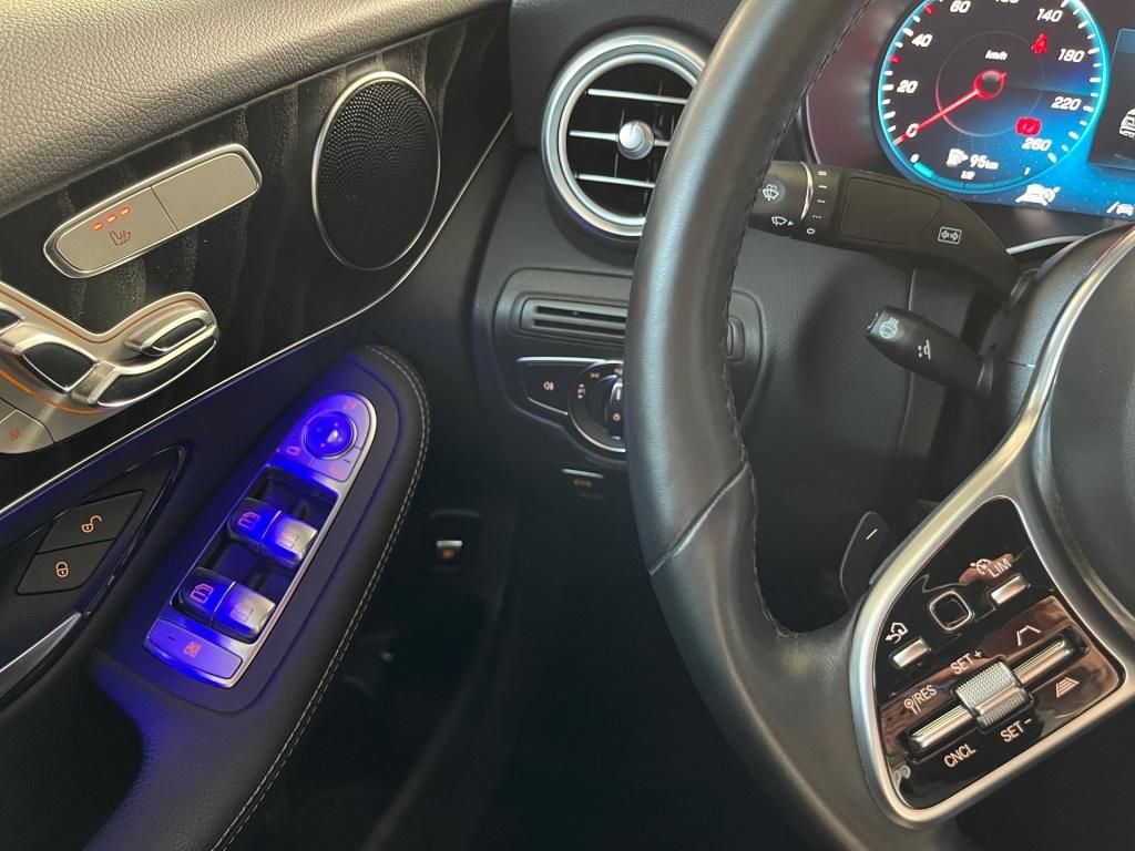 Fahrzeugabbildung Mercedes-Benz GLC 300 4M Coupé AMG ACC Memory LED-ILS Kamera