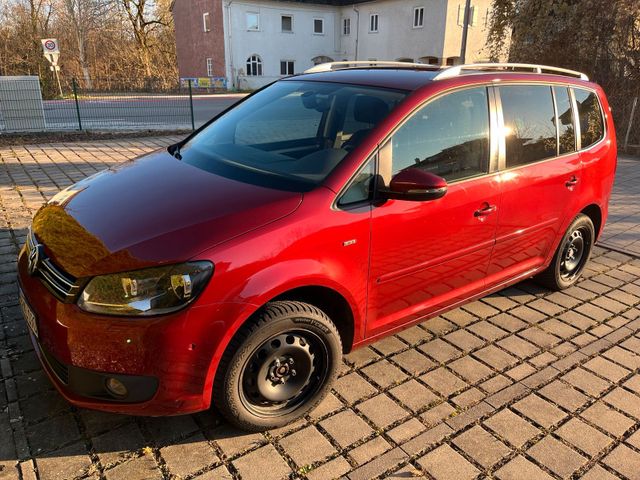 Volkswagen VW Touran Life - 1,4 TSI - TÜV Neu