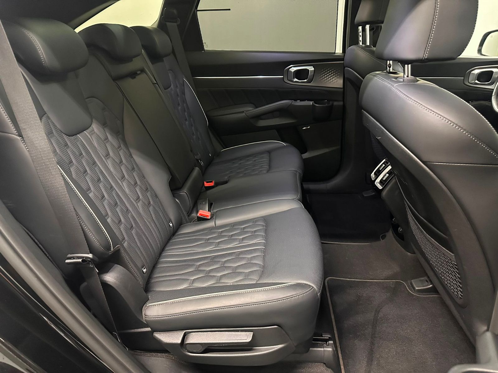Fahrzeugabbildung Kia Sorento Platinum 4WD Plug-In Hybrid*viele Extras