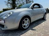 Alfa Romeo MiTo 1.6 JTDm-2 S&S Distinctive neopa - silberne Alfa Romeo MiTo