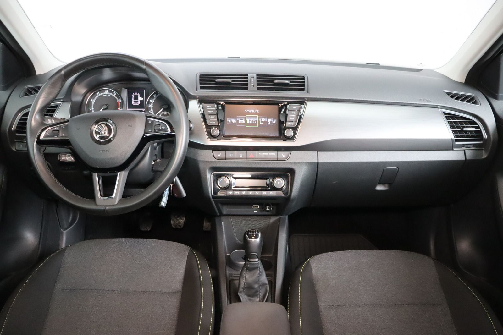 Fahrzeugabbildung SKODA Fabia 1.0 TSI * Navi * 1.Hand Soleil