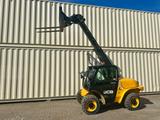 JCB 520-40 / 2017 BJ / 2.297 Bh / 4 Meter / 2 Tonnen