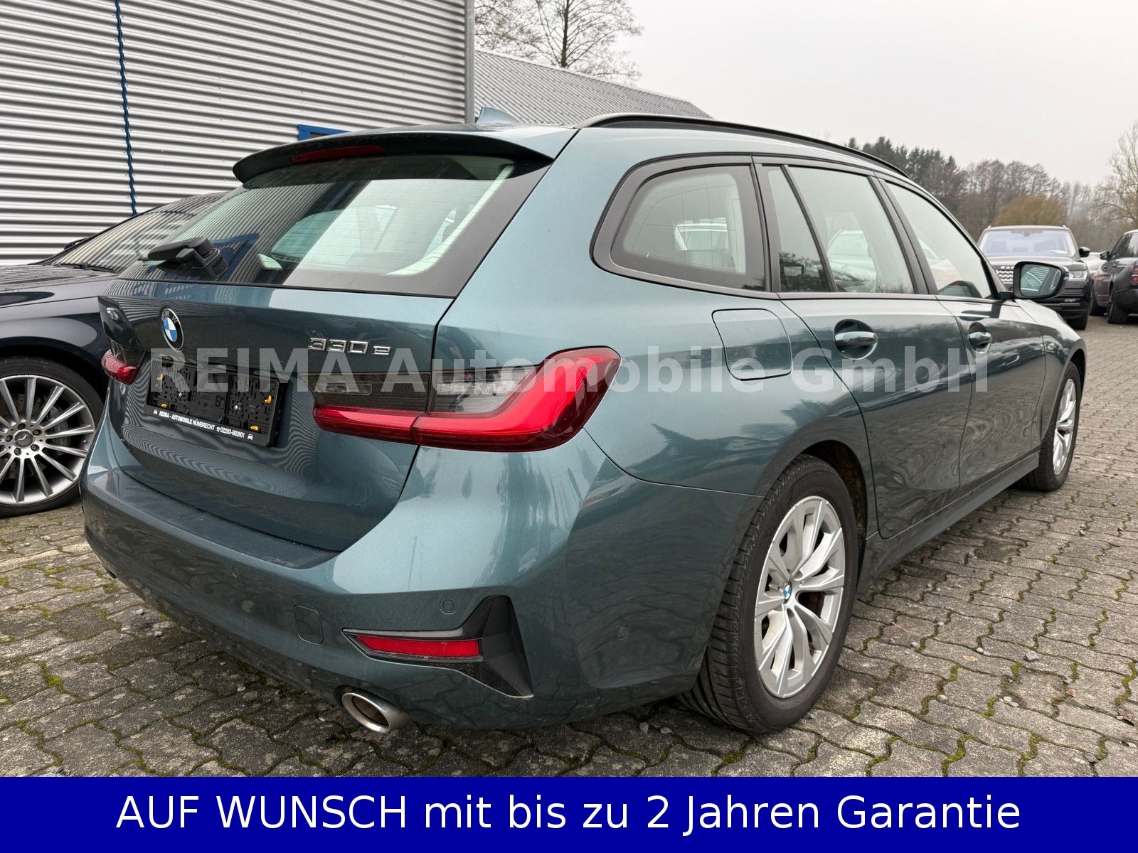 Fahrzeugabbildung BMW 330e Touring, LED, 360°, Navi