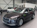 Skoda Octavia Combi 2.0 TDI DSG 4x4 Scout 8fach 1.Hand