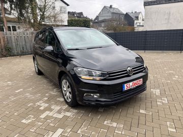 Volkswagen Touran - 2