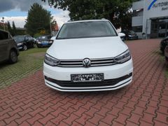 VW Touran HIGHLINE  DSG Bild 3