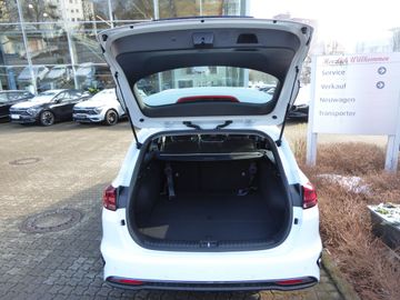 Kia Ceed SW 1.5 T-GDI DCT7 OPF Vision (CD) KOMFORT+