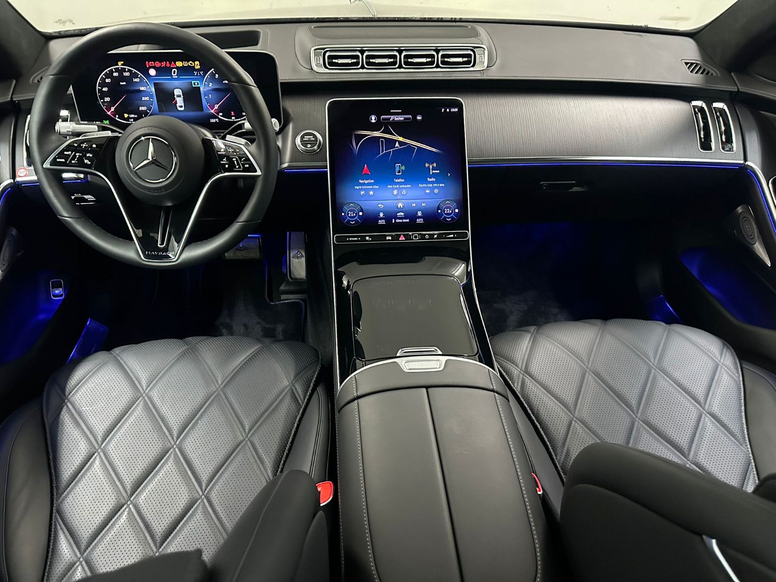 Fahrzeugabbildung Mercedes-Benz S 680 Maybach *PANORAMA*EXKLUSIV*Chaufferpaket*