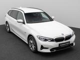 BMW 320e  Sport Line DAB HiFi CockPitPro PDC Alarm - BMW mit Hybrid-Antrieb