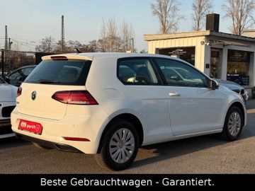 Volkswagen Golf - 4
