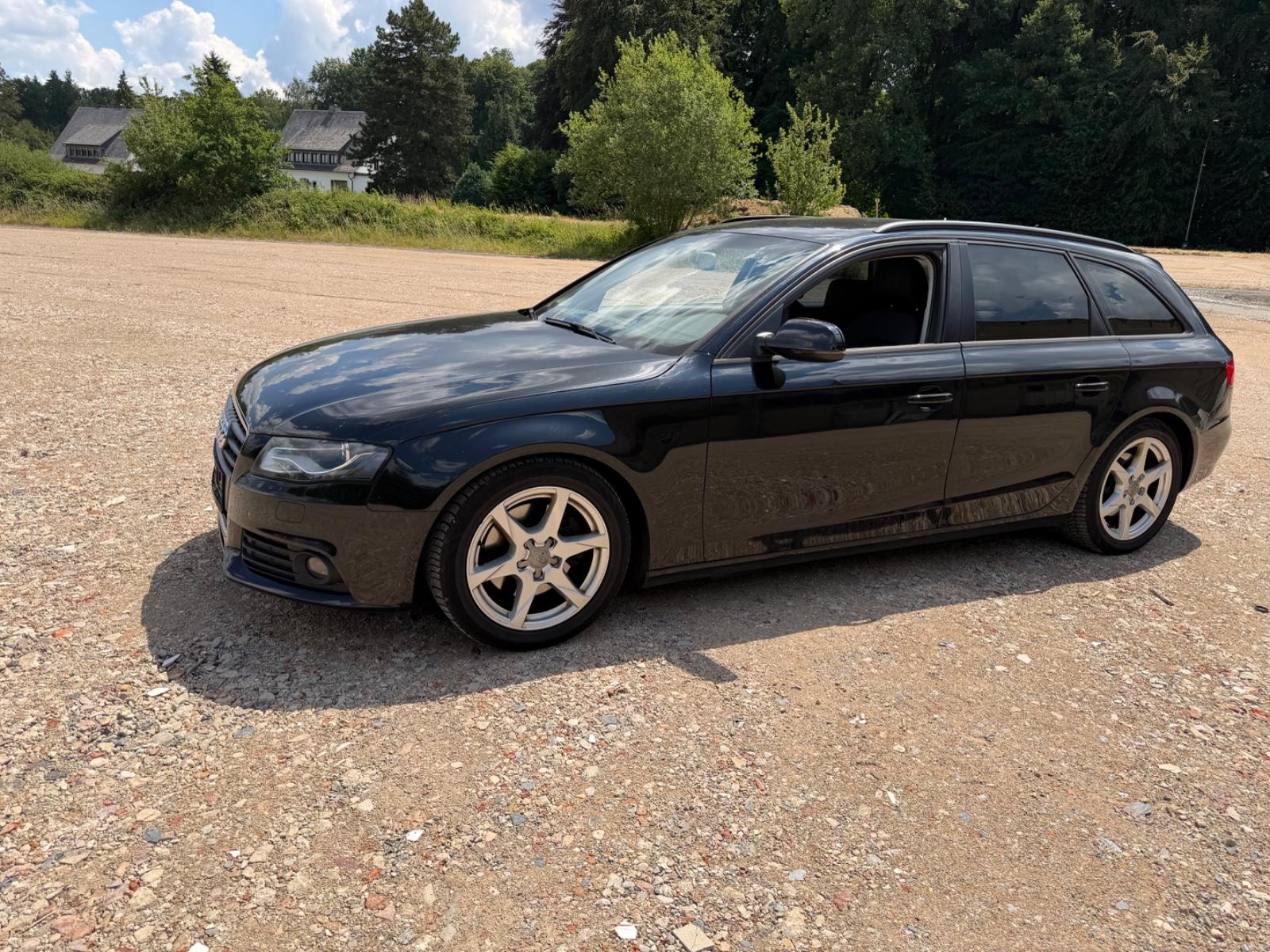 Audi A4 2011 — engine 1.798 cm³, 160 HP (118kW)