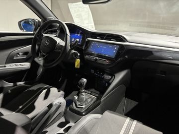 Fotografie 8 des Opel Corsa 1.2 Direct Injection Turbo GS