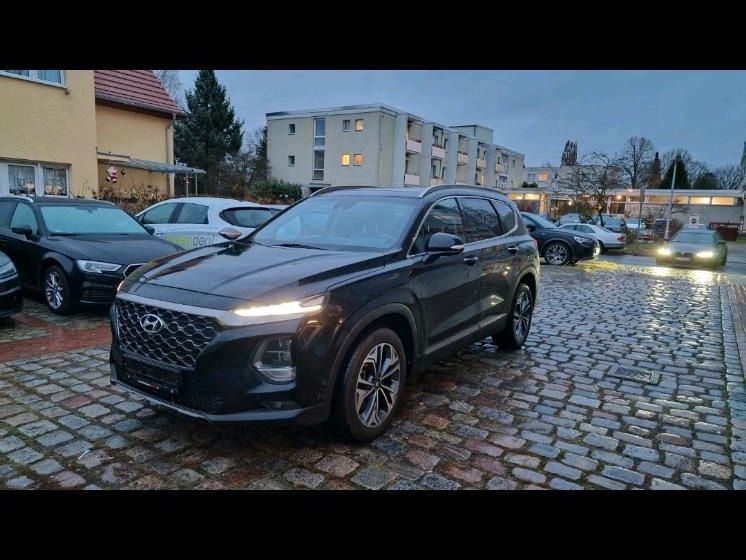 Image of Hyundai SANTA FE