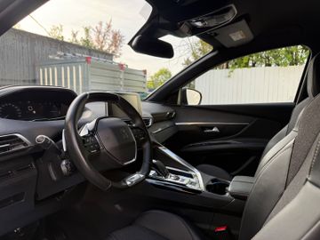 Peugeot 3008 - 11