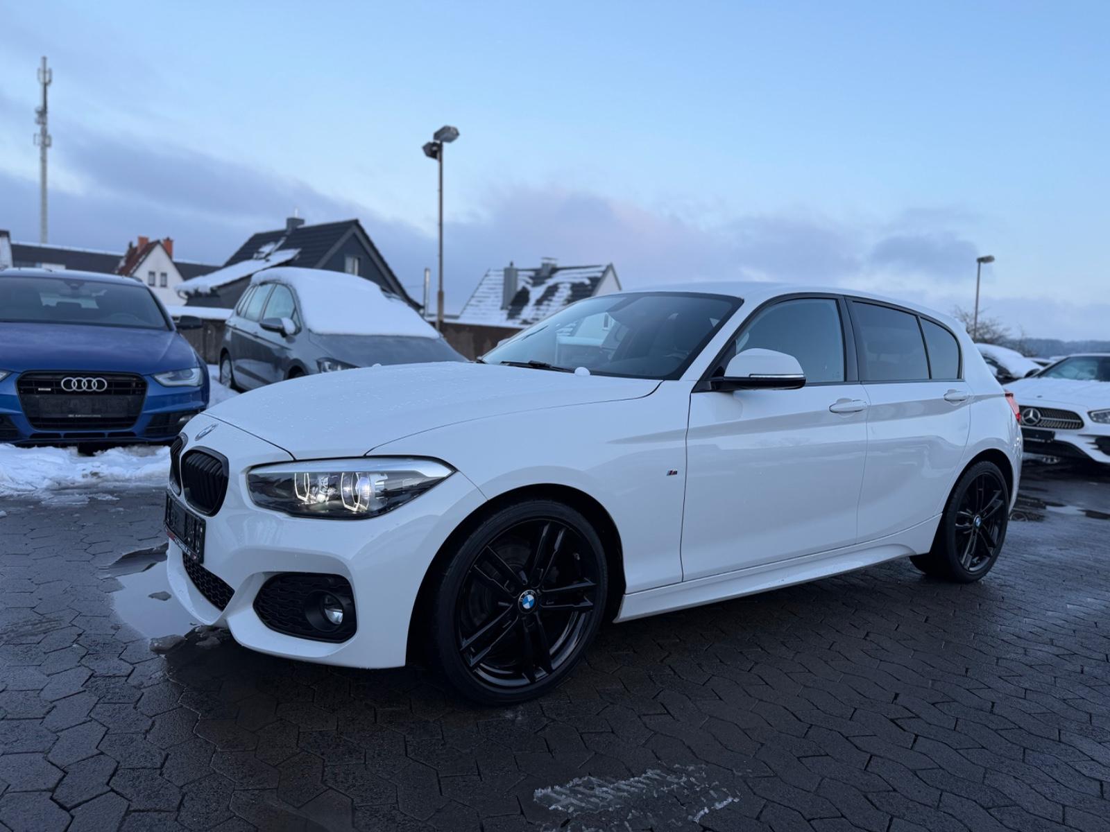 BMW 118 i Edition M SPORT SHADOWLINE, LED, VOLLLEDER