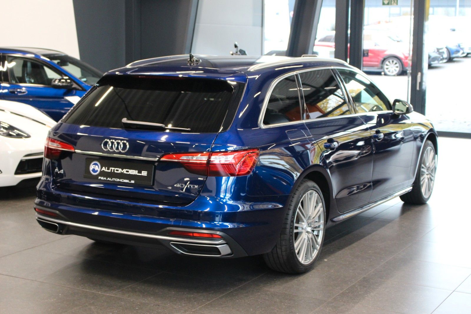 Fahrzeugabbildung Audi A4 40 TDI S tronic  Avant*Kamera*Navi*Ambiente.