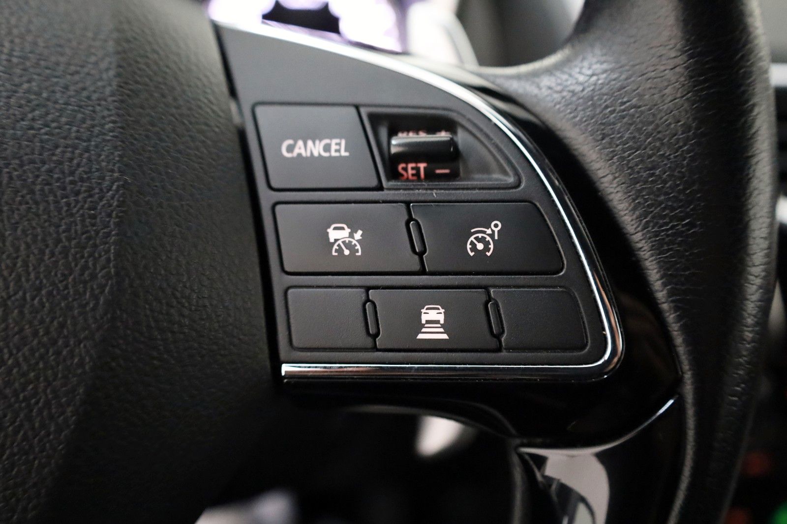 Fahrzeugabbildung Mitsubishi Eclipse Cross Diamant Edition+ Led,Kamera,ACC