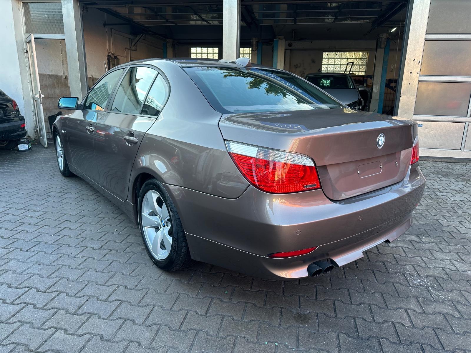 BMW 530 5 Limousine 530i.Navi.Leder:Xenon.SD.PDC.