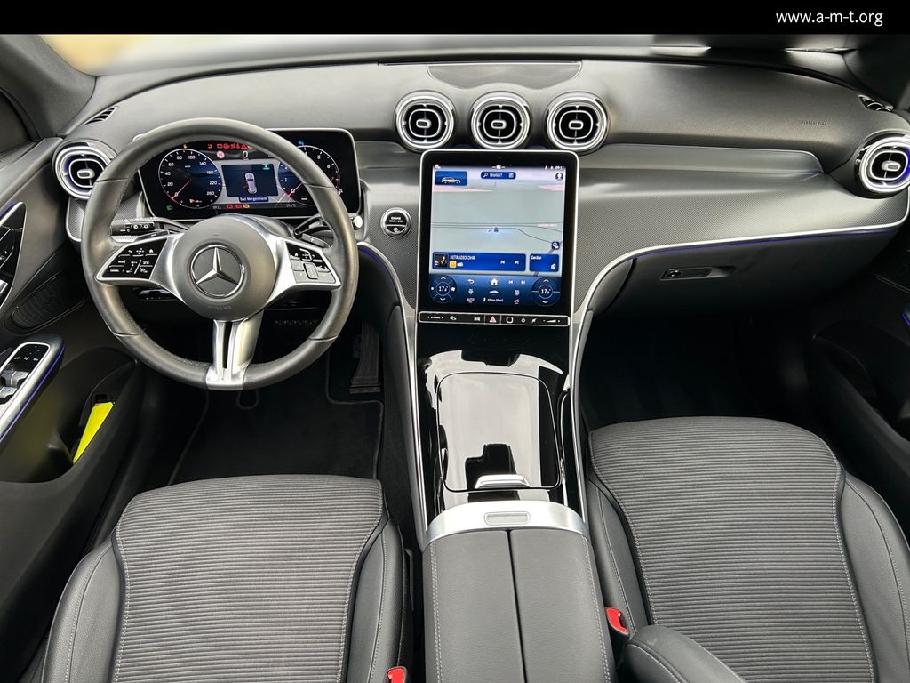MERCEDES-BENZ GLC 200
