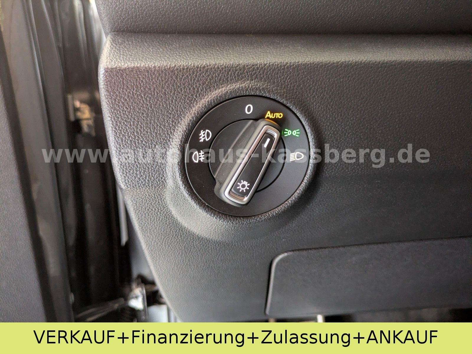 Volkswagen T-Roc 1.5 TSI Sport NAVI AHZV