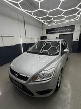 Ford Focus 2.0 Style AUTOMATIK KLIMA PDC 2.HAND - Ford Focus: Kleinwagen