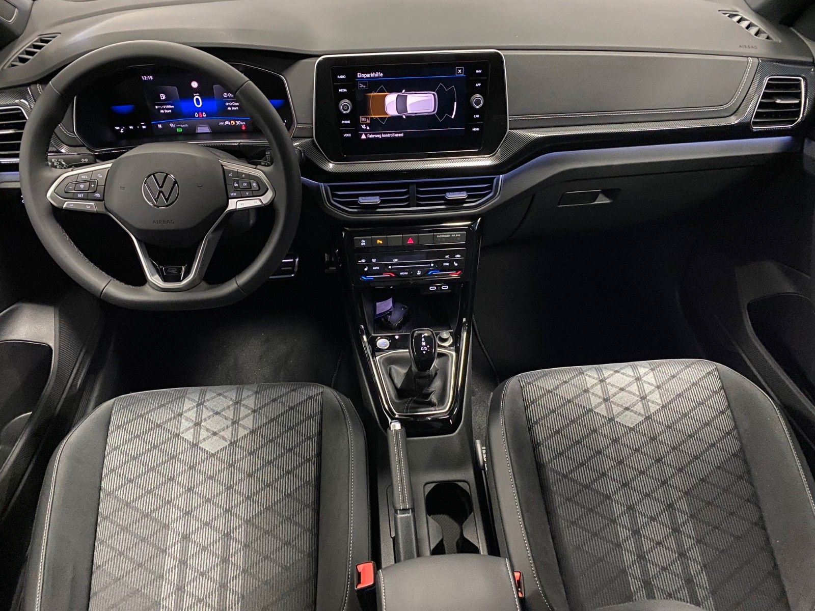 Fahrzeugabbildung Volkswagen T-Cross 1.5 TSI DSG R-Line+2029 GARANTIE+ACC+AHK