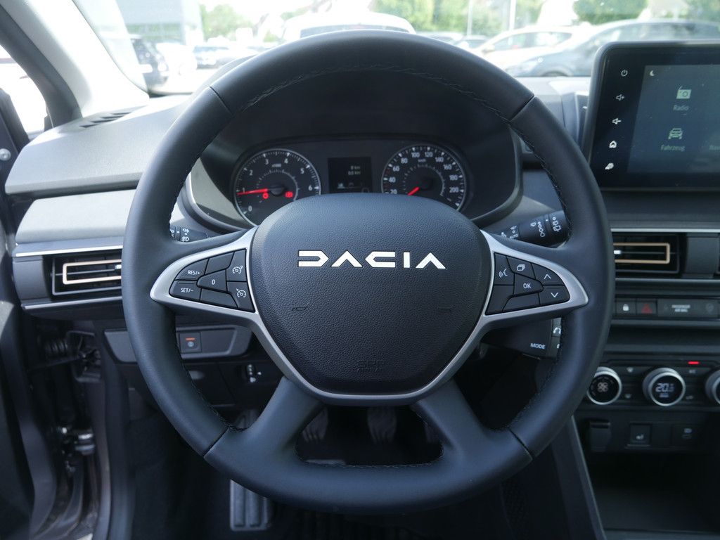 Fahrzeugabbildung Dacia Sandero Stepway Extreme TCe 110