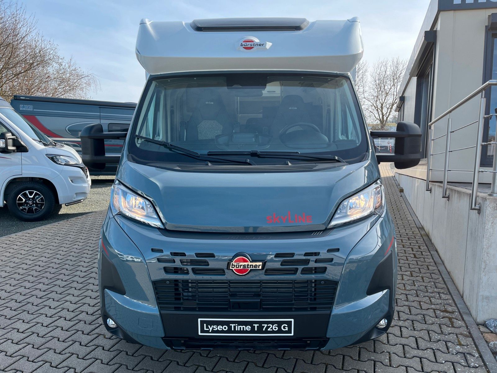 Fahrzeugabbildung Bürstner Lyseo Time SkyLine 726 G *Automatik*Navi*RFK*CPU